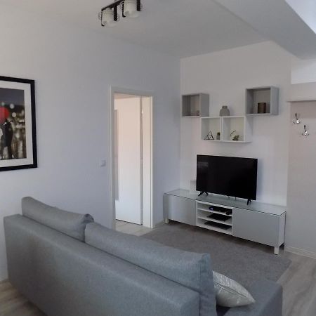 Rivera Apartments-Palasmall Iasi Buitenkant foto